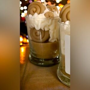 Cinnamon Buns Candle in Glass Holder